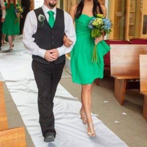 Strapless green chiffon bridesmaid's dress